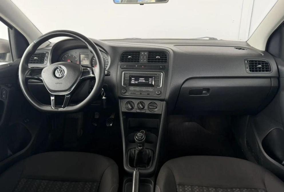 Volkswagen Polo V Рестайлинг Киров  - изображение 12