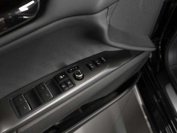 Toyota Camry IX (XV80) China Market Рестайлинг с пробегом 2026 года, цена 4 700 000 рублей, 50 км, седан, Автокод Объявления