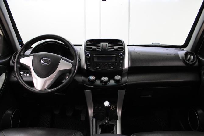 Lifan X60 I Рестайлинг с пробегом 2015 года, цена 695 000 рублей, 165000 км, внедорожник, Автокод Объявления