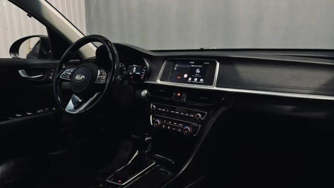 Kia Optima IV Рестайлинг с пробегом 2018 года, цена 1 730 000 рублей, 187017 км, седан, Автокод Объявления