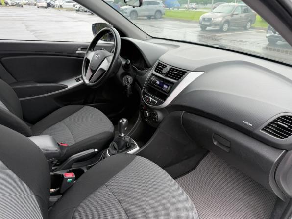 Hyundai Solaris I с пробегом 2014 года, цена 800 000 рублей, 139000 км, седан, Автокод Объявления