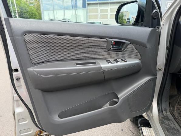 Toyota Hilux VII Рестайлинг с пробегом 2012 года, цена 1 649 000 рублей, 364000 км, offers.body_type.unknown, Автокод Объявления