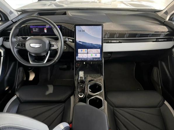 Geely Atlas II с пробегом 2024 года, цена 2 795 000 рублей, 60166 км, внедорожник, Автокод Объявления