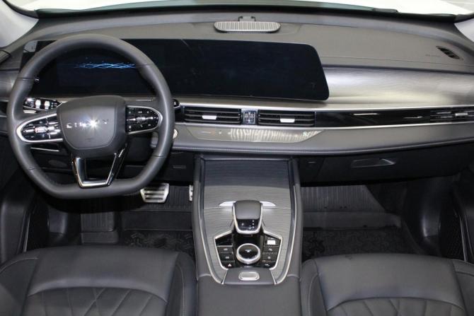 Chery Tiggo 8 Pro Max I с пробегом 2024 года, цена 2 699 000 рублей, 55000 км, внедорожник, Автокод Объявления