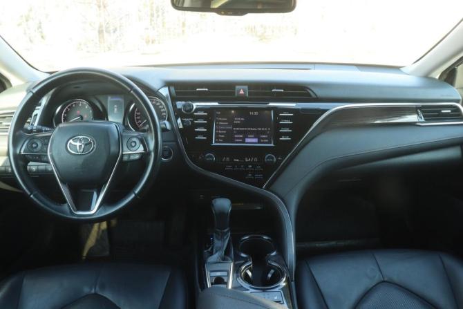 Toyota Camry VIII (XV70) с пробегом 2018 года, цена 2 099 000 рублей, 219422 км, седан, Автокод Объявления