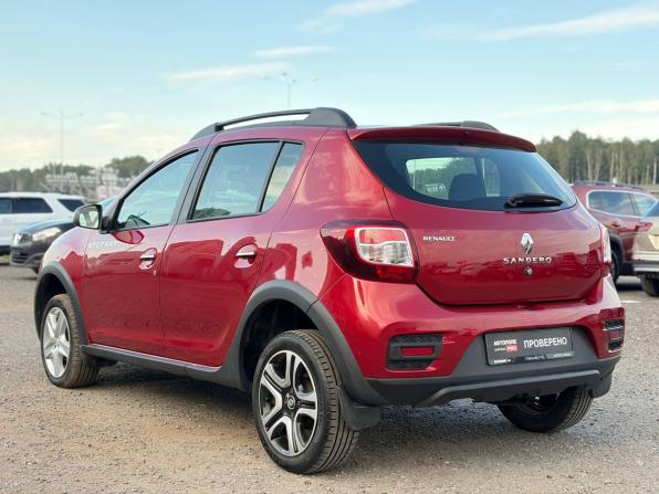 Renault Sandero II Рестайлинг с пробегом 2019 года, цена 955 000 рублей, 145000 км, хэтчбек, Автокод Объявления