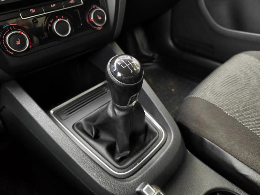 Volkswagen Jetta VI Рестайлинг Набережные Челны  - изображение 13