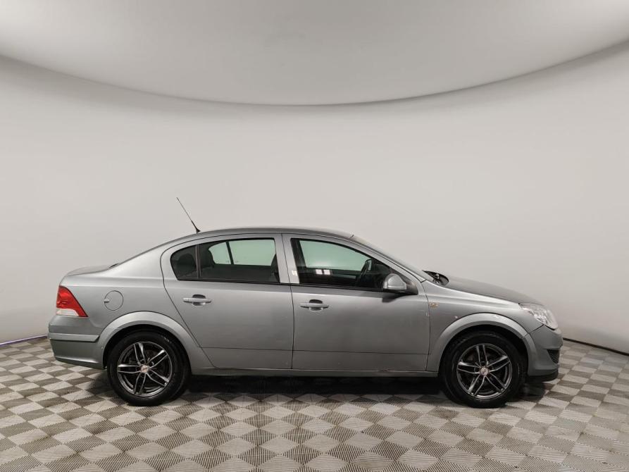 Opel Astra H Рестайлинг Москва  - изображение 4
