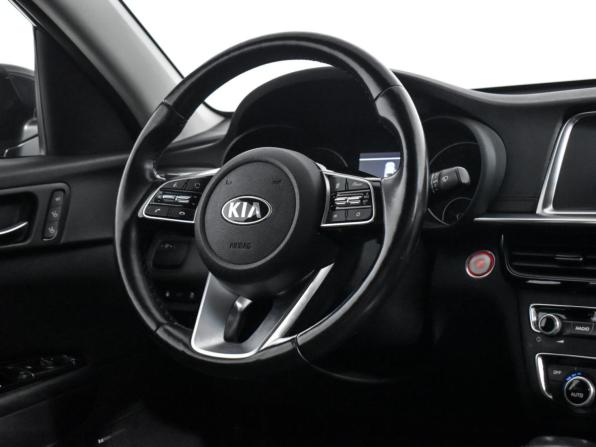 Kia Optima IV Рестайлинг с пробегом 2019 года, цена 2 199 000 рублей, 93904 км, седан, Автокод Объявления