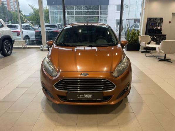 Ford Fiesta Mk6 Рестайлинг с пробегом 2015 года, цена 780 700 рублей, 174425 км, хэтчбек, Автокод Объявления