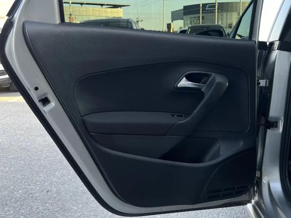 Volkswagen Polo V Рестайлинг с пробегом 2018 года, цена 1 070 000 рублей, 96707 км, седан, Автокод Объявления