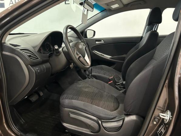 Hyundai Solaris I Рестайлинг с пробегом 2014 года, цена 919 000 рублей, 144854 км, седан, Автокод Объявления