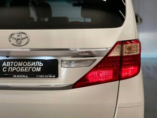 Toyota Alphard II с пробегом 2012 года, цена 2 255 000 рублей, 151231 км, минивэн, Автокод Объявления