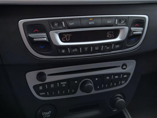 Renault Fluence I с пробегом 2011 года, цена 539 000 рублей, 218000 км, седан, Автокод Объявления