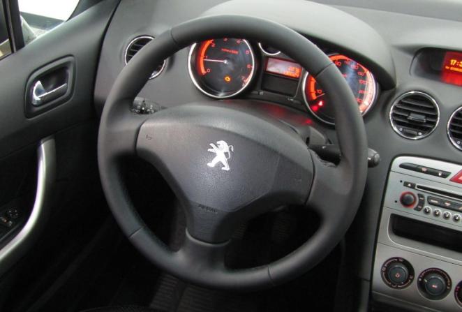 Peugeot 408 I с пробегом 2013 года, цена 580 000 рублей, 130024 км, седан, Автокод Объявления