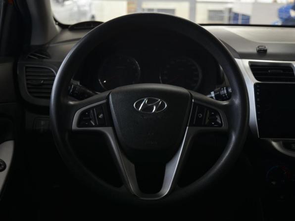 Hyundai Solaris I Рестайлинг с пробегом 2014 года, цена 840 000 рублей, 160168 км, седан, Автокод Объявления
