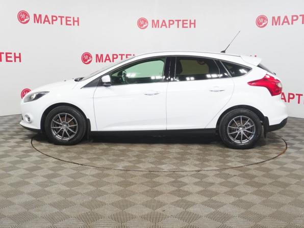 Ford Focus III с пробегом 2014 года, цена 579 000 рублей, 303770 км, хэтчбек, Автокод Объявления