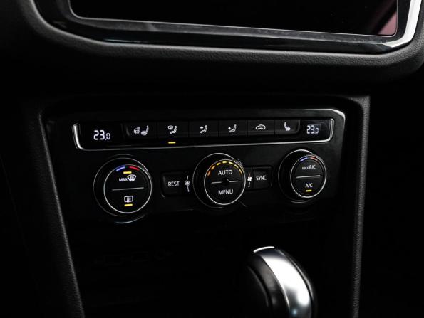Volkswagen Tiguan II с пробегом 2020 года, цена 2 249 000 рублей, 112205 км, внедорожник, Автокод Объявления