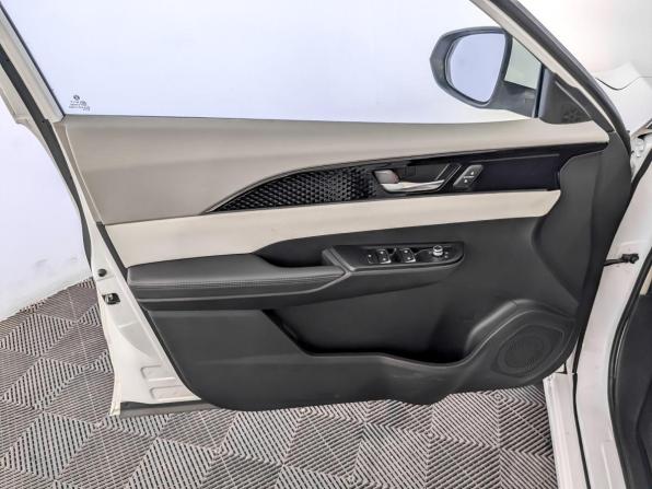 Evolute i-PRO с пробегом 2025 года, цена 1 620 000 рублей, 25495 км, седан, Автокод Объявления