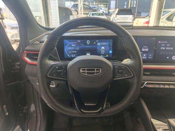 Geely Coolray I Рестайлинг с пробегом 2023 года, цена 2 160 000 рублей, 30000 км, внедорожник, Автокод Объявления