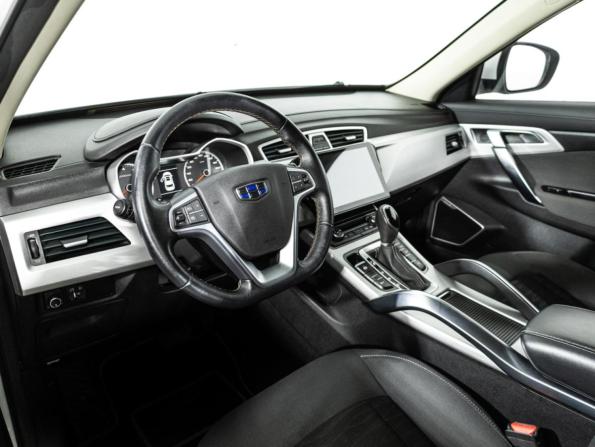 Geely Atlas I с пробегом 2018 года, цена 1 349 000 рублей, 118644 км, внедорожник, Автокод Объявления