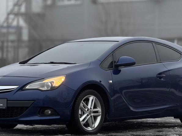 Opel Astra J Рестайлинг с пробегом 2014 года, цена 749 000 рублей, 162800 км, хэтчбек, Автокод Объявления