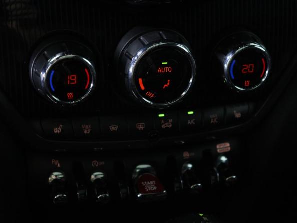 Mini Countryman II с пробегом 2019 года, цена 3 099 000 рублей, 90304 км, внедорожник, Автокод Объявления