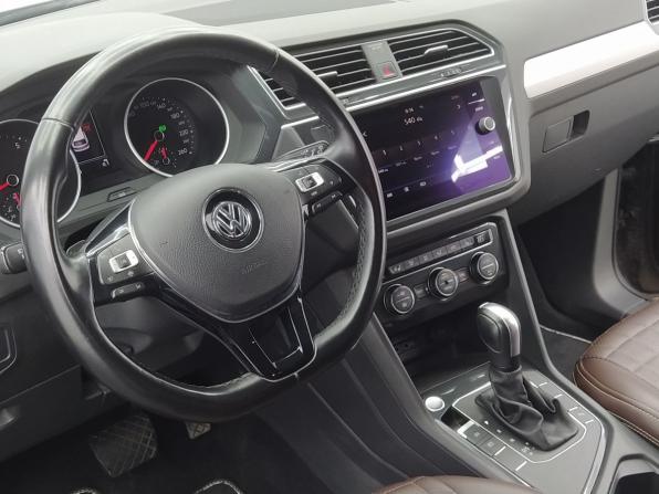 Volkswagen Tiguan II с пробегом 2020 года, цена 2 365 000 рублей, 71000 км, внедорожник, Автокод Объявления