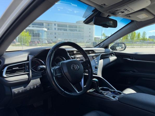 Toyota Camry VIII (XV70) с пробегом 2021 года, цена 2 850 000 рублей, 104156 км, седан, Автокод Объявления