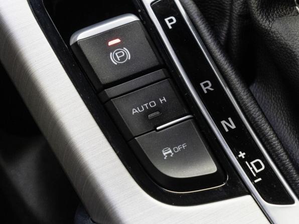 Geely Atlas I с пробегом 2021 года, цена 1 800 000 рублей, 73573 км, внедорожник, Автокод Объявления