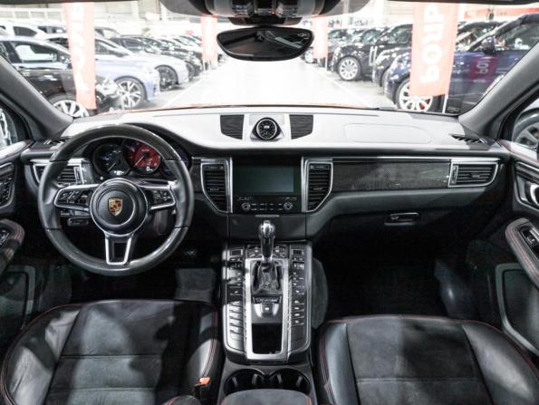 Porsche Macan I с пробегом 2016 года, цена 4 750 000 рублей, 81059 км, внедорожник, Автокод Объявления