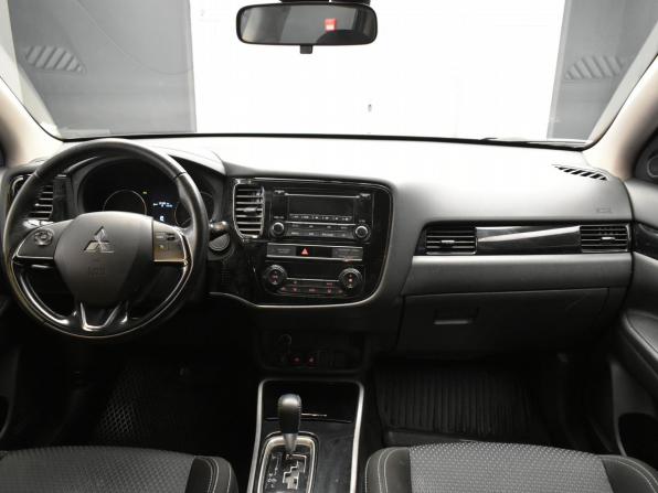 Mitsubishi Outlander III Рестайлинг 3 с пробегом 2019 года, цена 2 240 000 рублей, 128056 км, внедорожник, Автокод Объявления