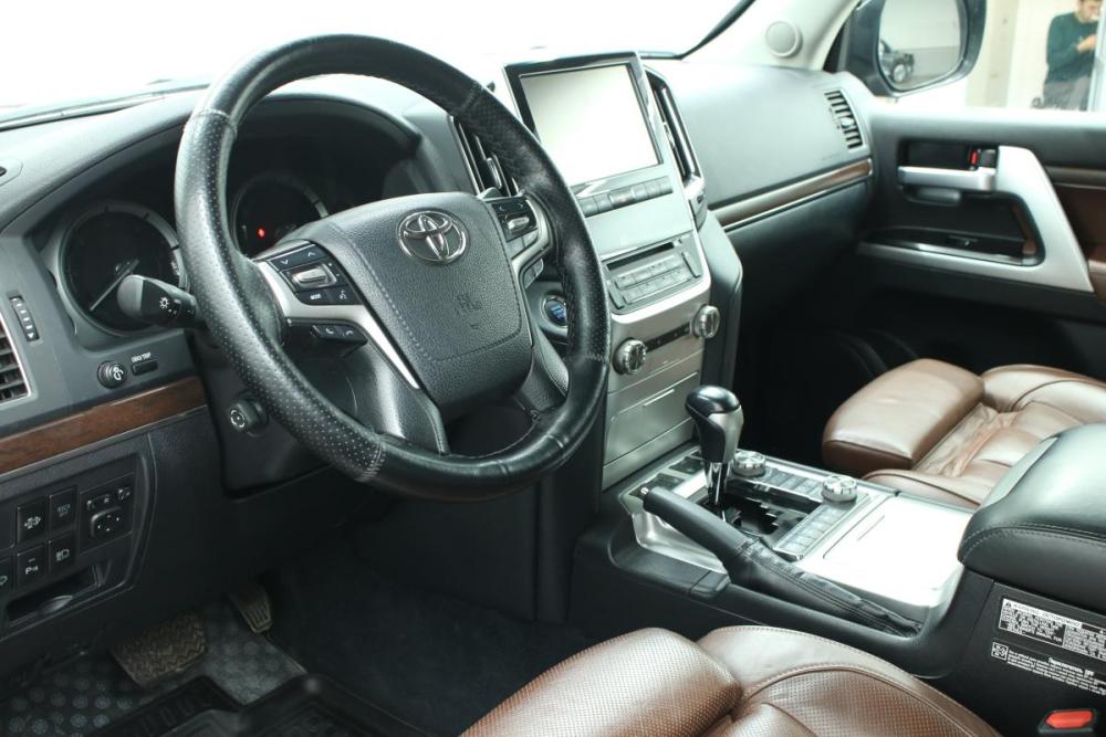 Toyota Land Cruiser 200 Series Рестайлинг 2 Красноярск  - изображение 17