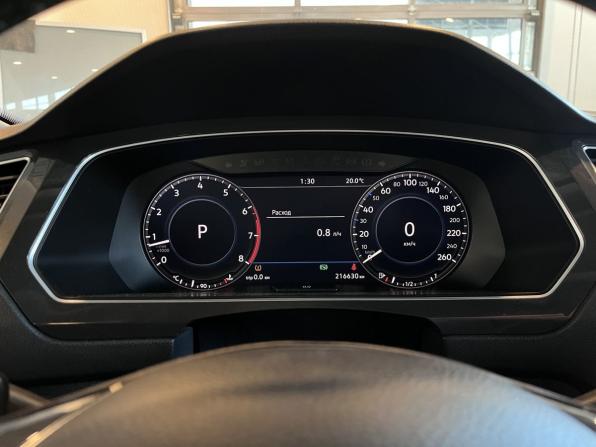 Volkswagen Tiguan II с пробегом 2017 года, цена 2 129 000 рублей, 216621 км, внедорожник, Автокод Объявления
