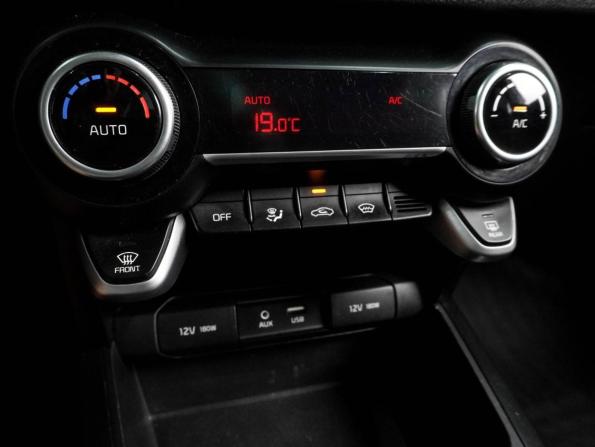 Kia Rio IV с пробегом 2018 года, цена 1 524 000 рублей, 148063 км, хэтчбек, Автокод Объявления