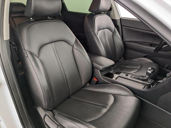 Kia Optima IV Рестайлинг с пробегом 2019 года, цена 2 060 000 рублей, 124079 км, седан, Автокод Объявления