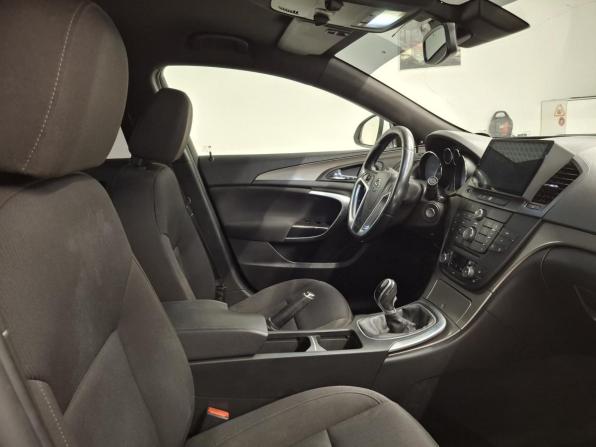 Opel Insignia I с пробегом 2013 года, цена 760 000 рублей, 211254 км, седан, Автокод Объявления