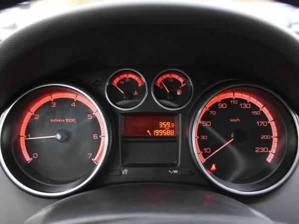 Peugeot 308 I с пробегом 2008 года, цена 219 000 рублей, 199587 км, хэтчбек, Автокод Объявления