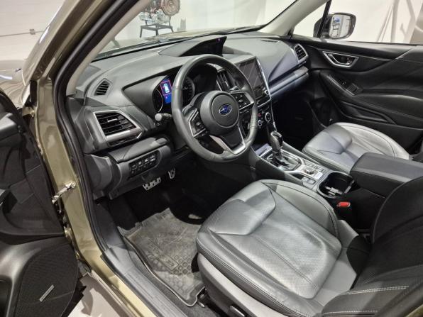 Subaru Forester V Рестайлинг с пробегом 2021 года, цена 4 669 000 рублей, 23485 км, внедорожник, Автокод Объявления