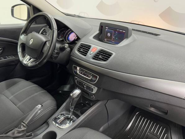 Renault Megane III Рестайлинг с пробегом 2014 года, цена 819 000 рублей, 164463 км, хэтчбек, Автокод Объявления