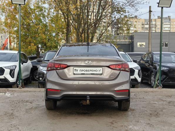 Hyundai Solaris II с пробегом 2019 года, цена 1 199 000 рублей, 166200 км, седан, Автокод Объявления