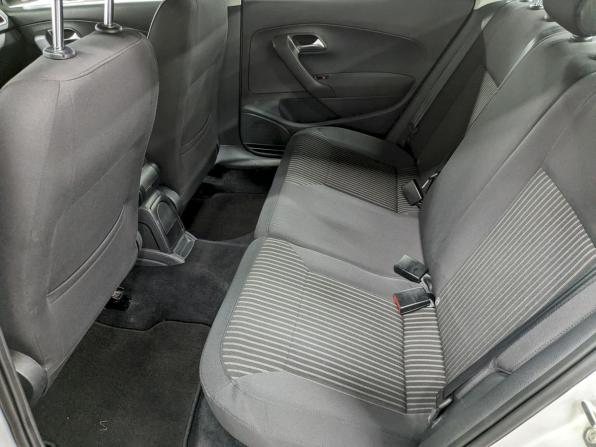 Volkswagen Polo V с пробегом 2014 года, цена 950 000 рублей, 93000 км, седан, Автокод Объявления