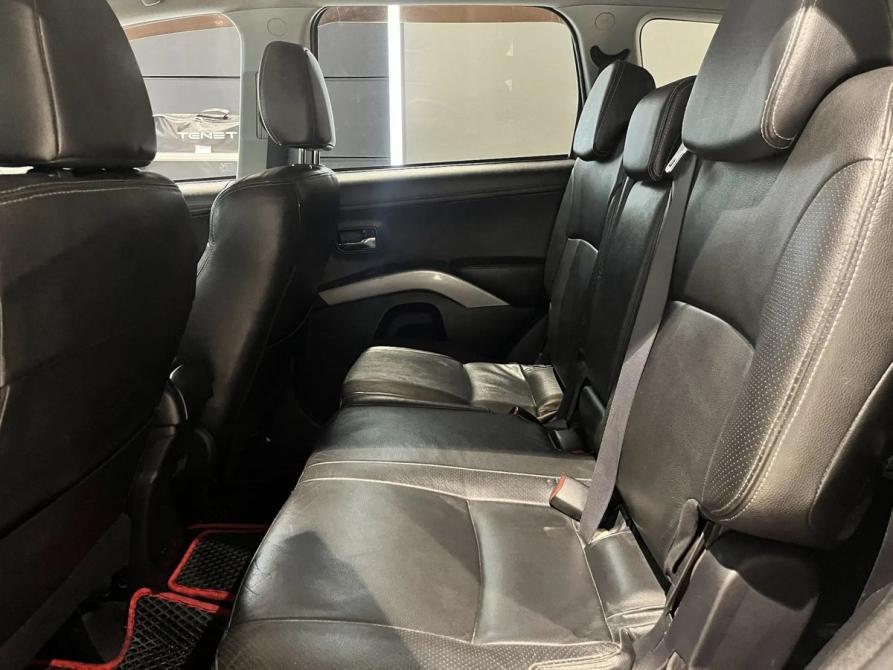 Mitsubishi Outlander II Рестайлинг Новосибирск  - изображение 18