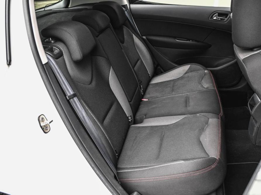 Peugeot 308 I Рестайлинг Новороссийск  - изображение 7