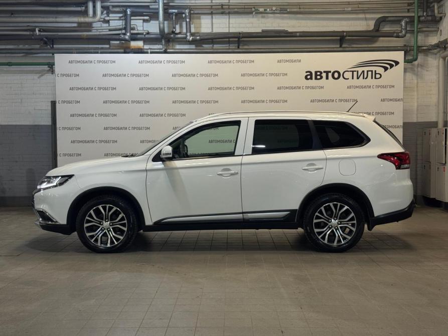 Mitsubishi Outlander III Рестайлинг 2 Санкт-Петербург  - изображение 8