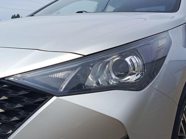 Hyundai Solaris II Рестайлинг с пробегом 2021 года, цена 1 665 000 рублей, 106439 км, седан, Автокод Объявления