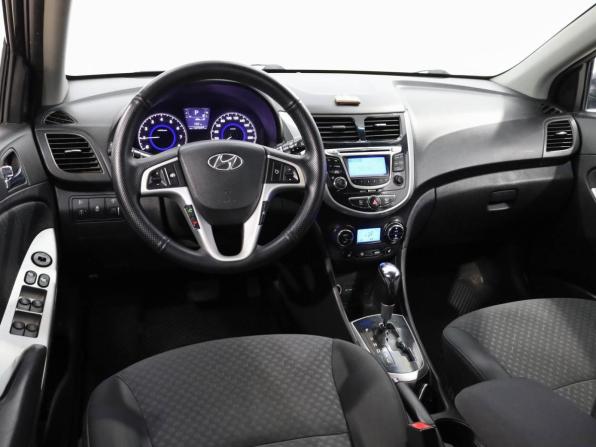 Hyundai Solaris I с пробегом 2012 года, цена 879 000 рублей, 147697 км, хэтчбек, Автокод Объявления