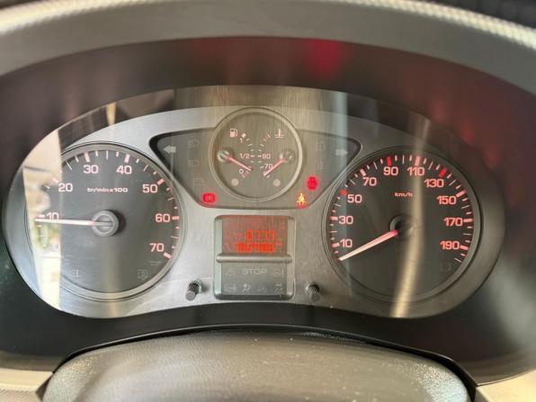 Peugeot Partner II с пробегом 2010 года, цена 656 000 рублей, 182500 км, компактвэн, Автокод Объявления