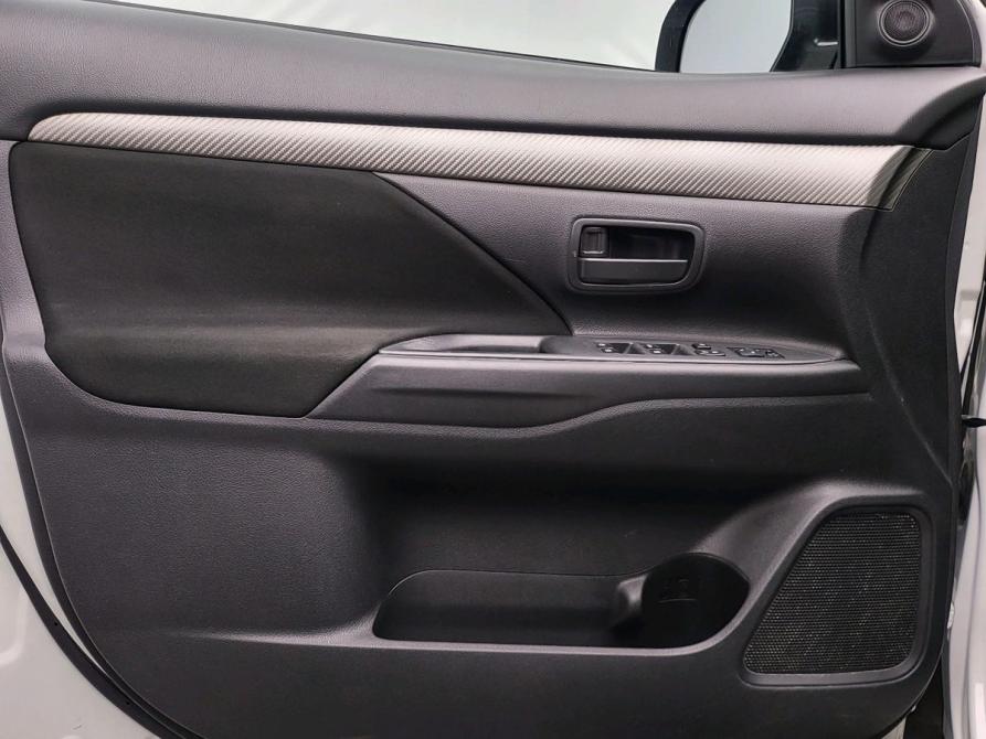 Mitsubishi Outlander III Рестайлинг 2 Мурманск  - изображение 17