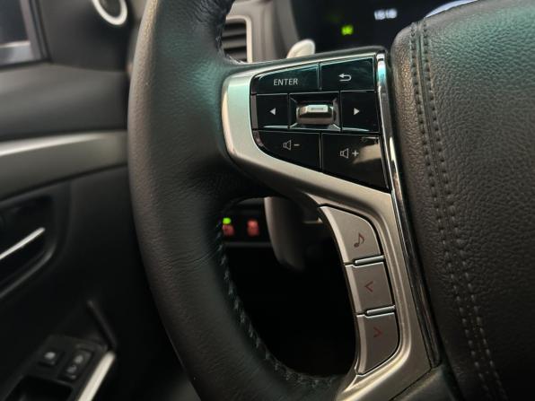 Mitsubishi Montero Sport III Рестайлинг с пробегом 2023 года, цена 4 400 000 рублей, 36560 км, внедорожник, Автокод Объявления